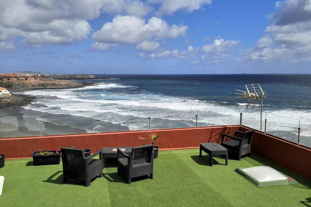 Cosy Flat For 2 Directly At The Beach Apartment Melenara Exterior photo